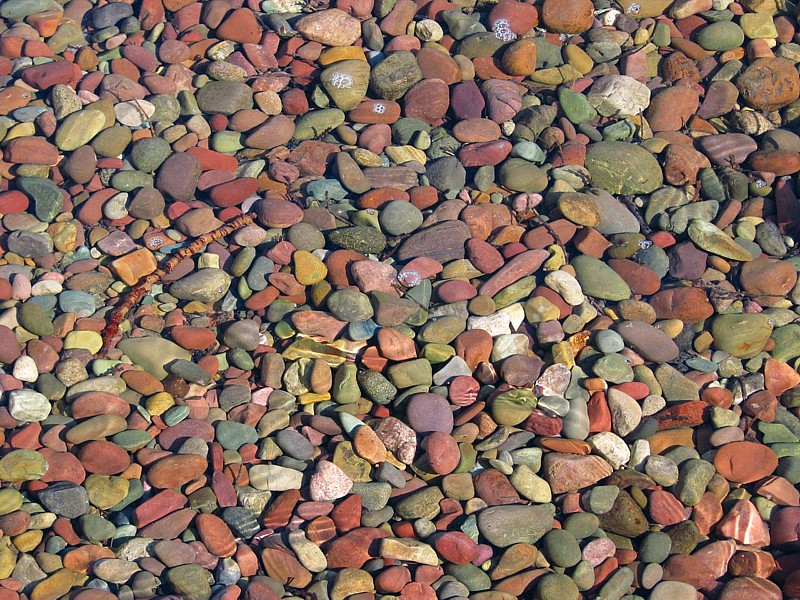 Lake_pebbles