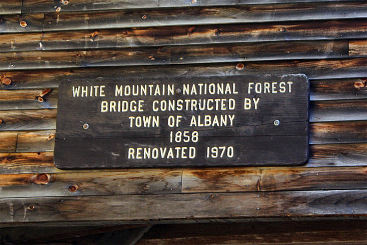 Albany_Bridge_sign