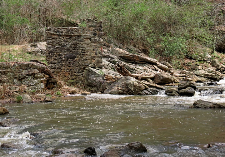 Old_mill_wall