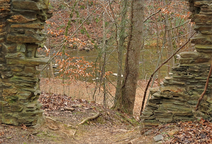 Creek_thru_wall