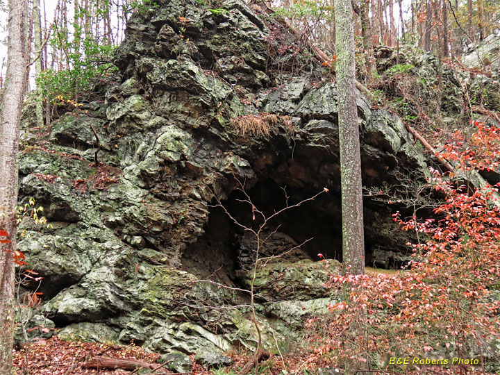 Rock_shelter-cave