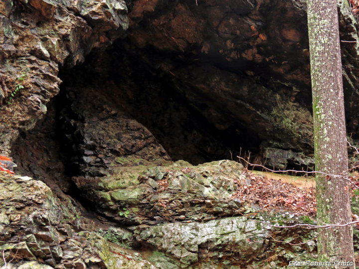 Rock_shelter-cave