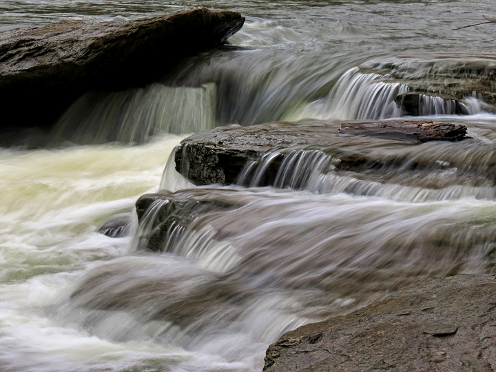 Creek_cascade
