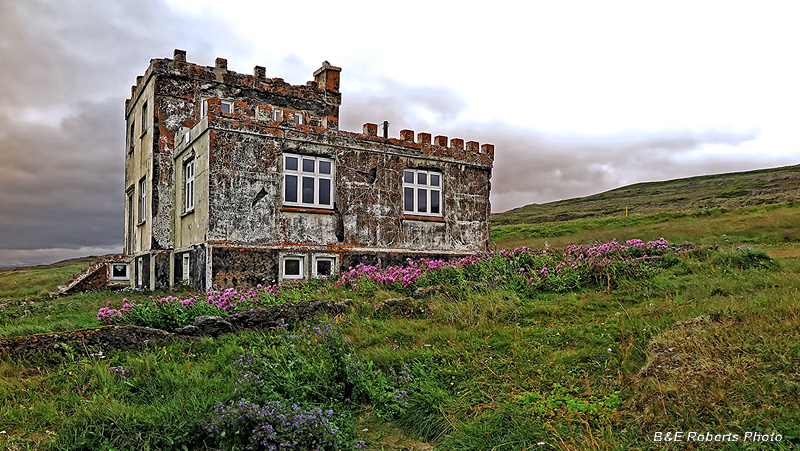 Arngerdareyri_Castle