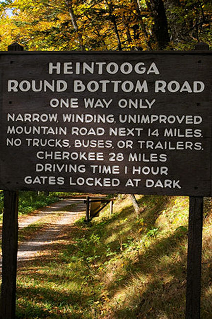 Balsam_Heintooga_sign