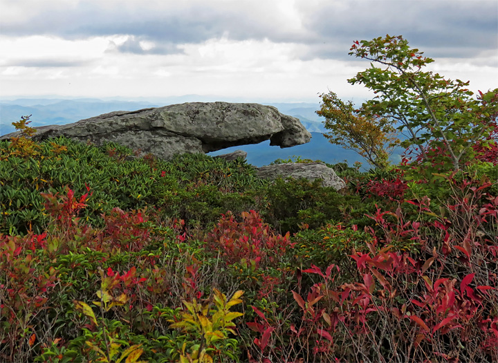 Rock-cantilever