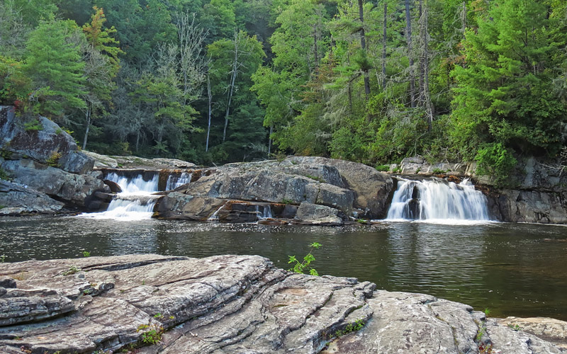 Upper_Linville_Falls