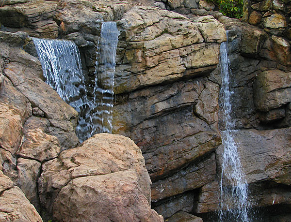 Grotto_falls