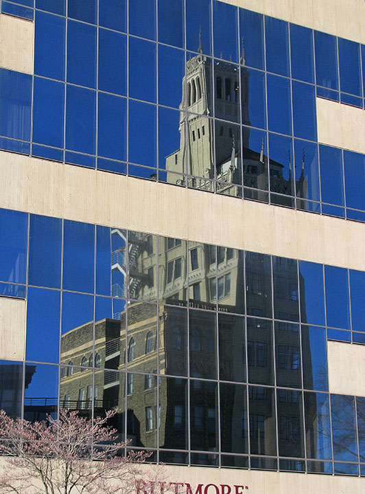 Jackson_Bldg_reflection