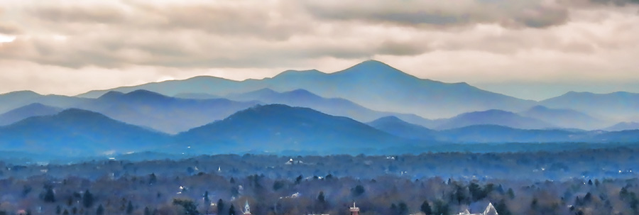 Surrounding_mountains