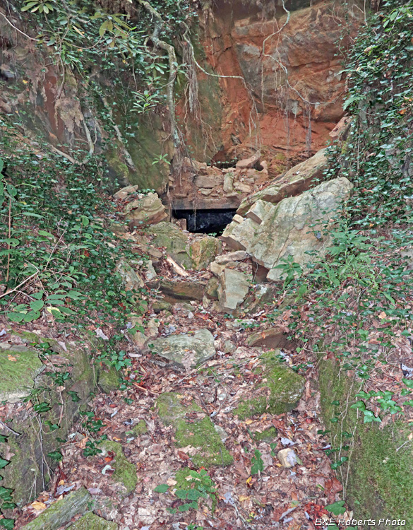 Mine_entrance