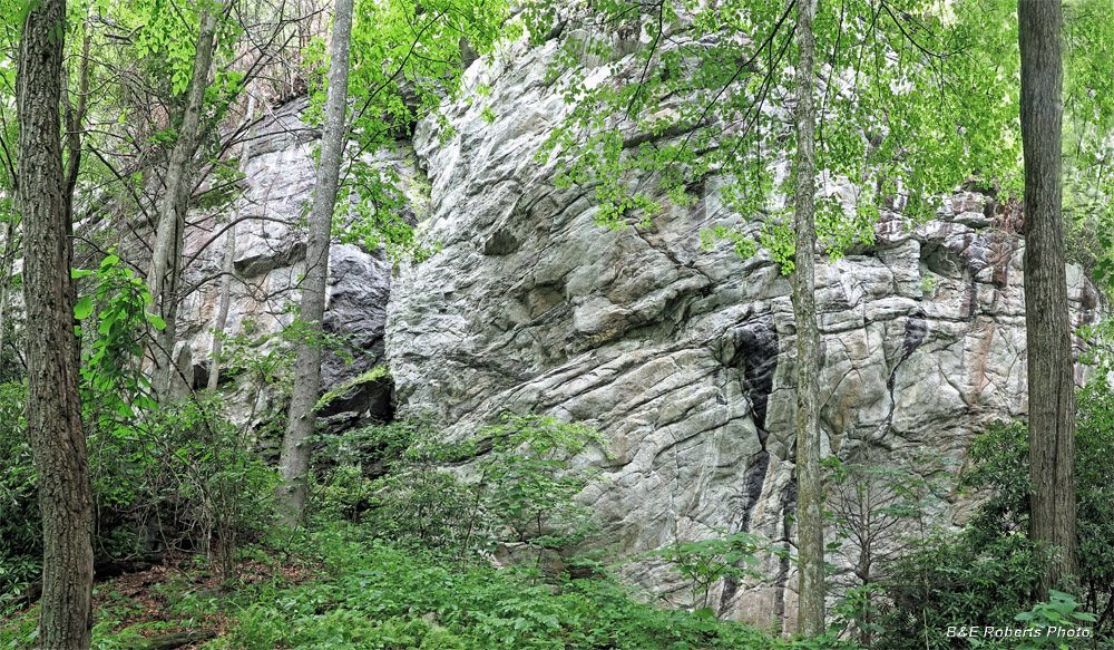 Rockhouse_Cliffs