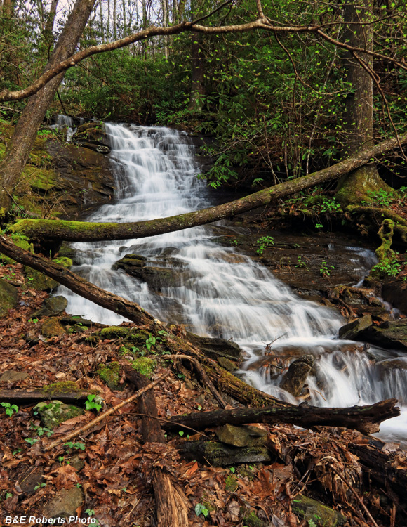 Upper_Hiwassee_Falls