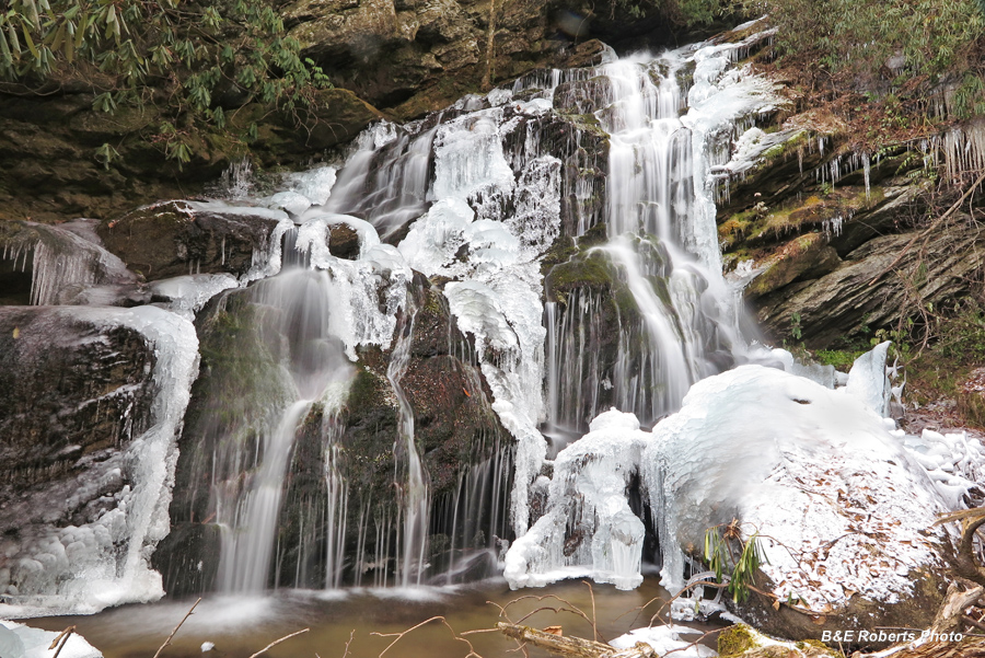 Metcalf_upper_falls