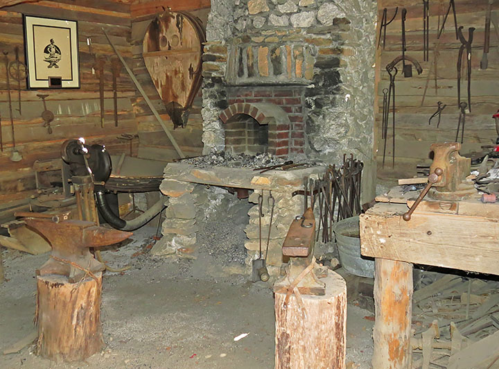 Blacksmith_shop