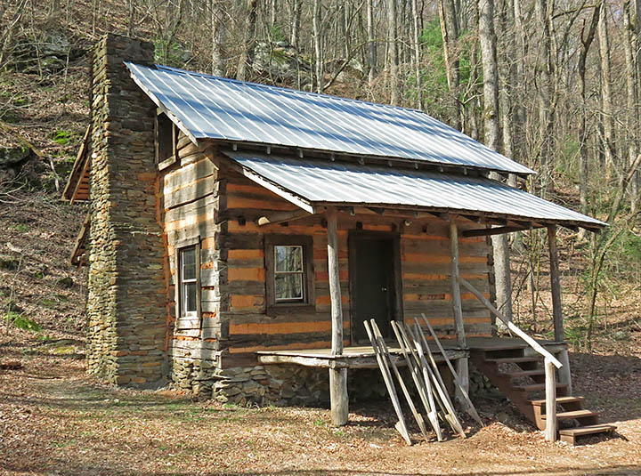 Shooting_Creek_cabin