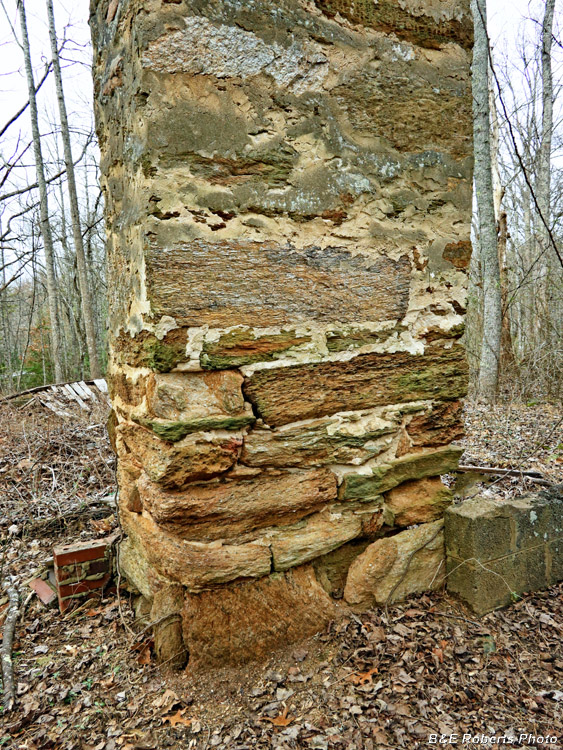 Colwell_chimney_base