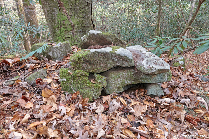 Stacked_rocks