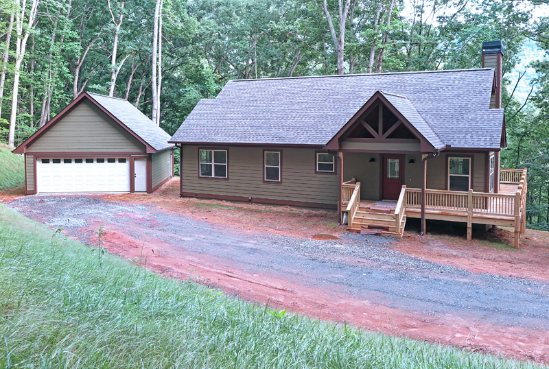 Garage_house_view