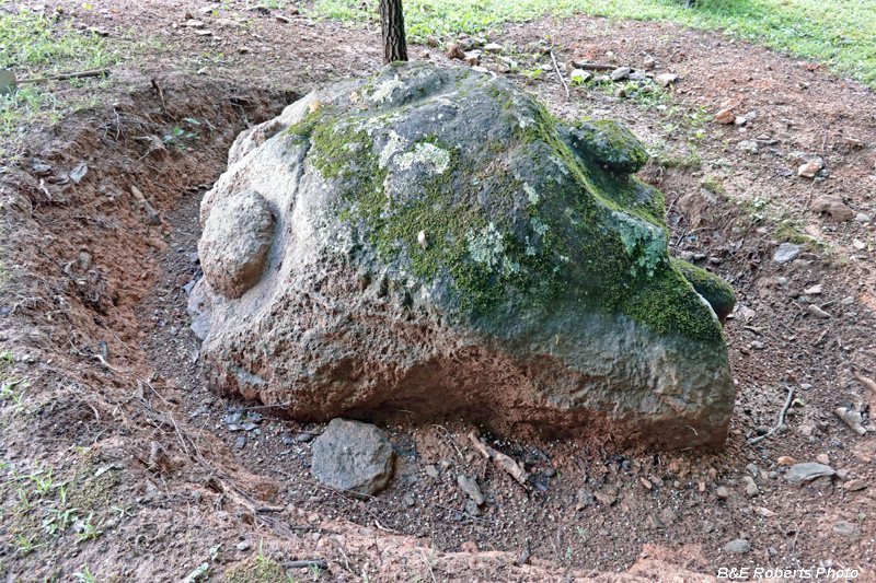 Quarry_boulder_1