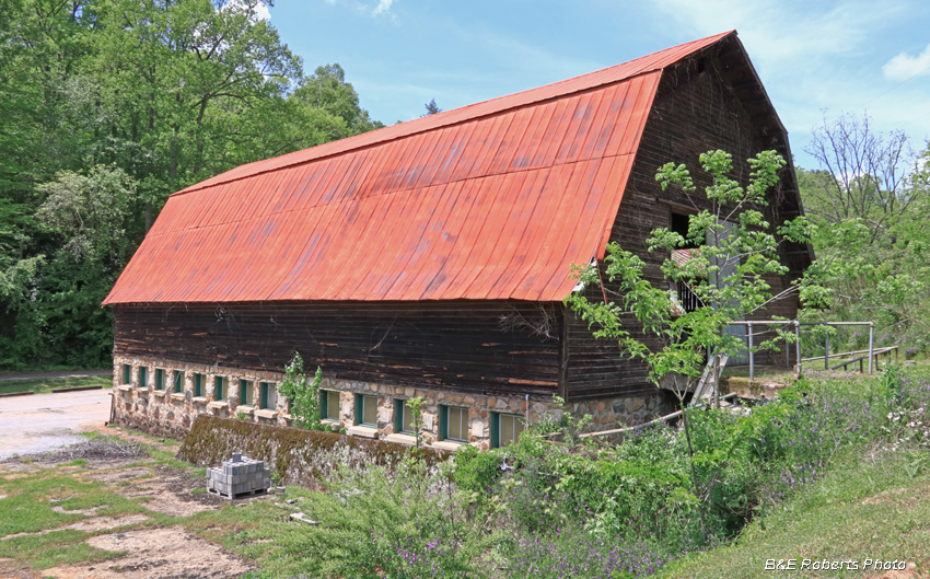 Barn