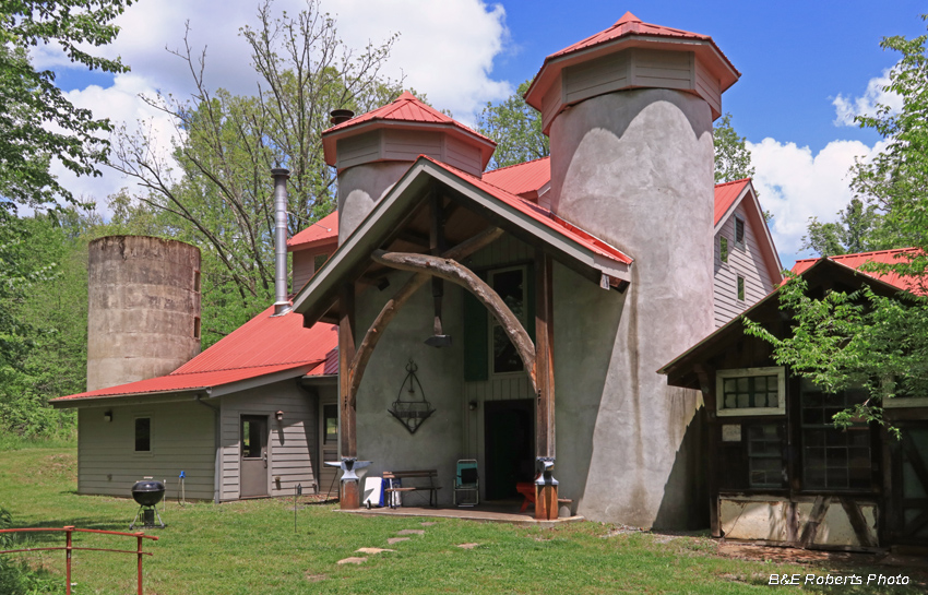 Blacksmith_shop