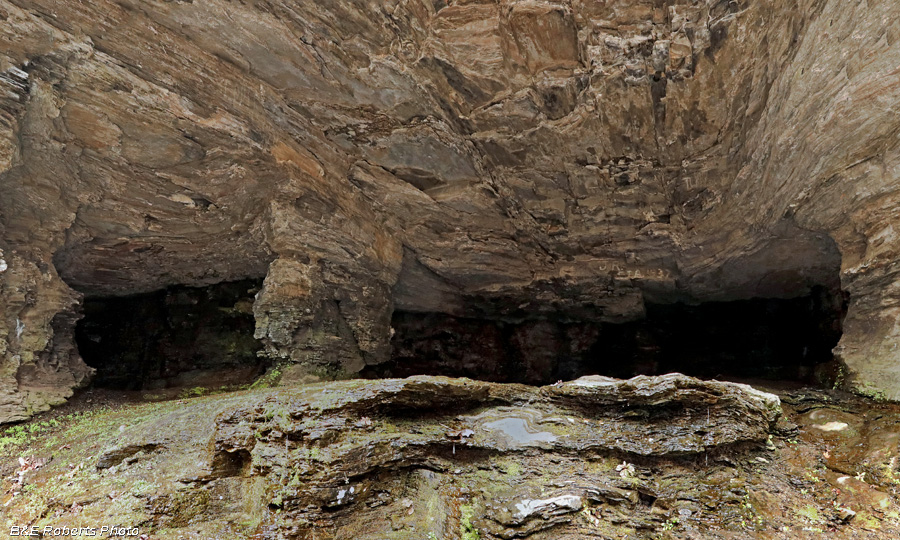 Cave_2_mouth