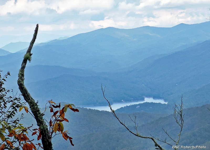 Nantahala_Lake