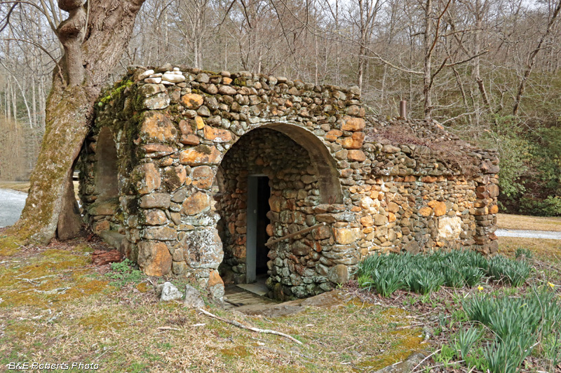 Springhouse