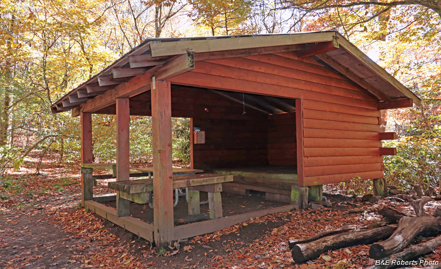 Muskrat_Creek_Shelter