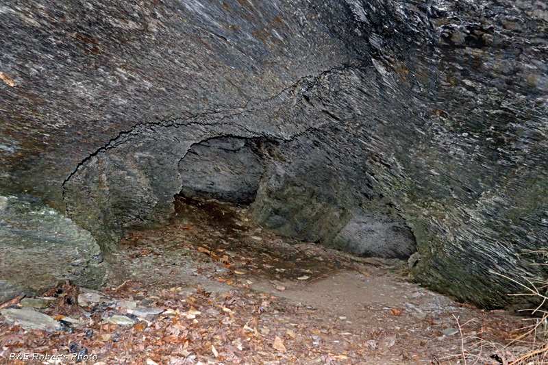 Cave_mine