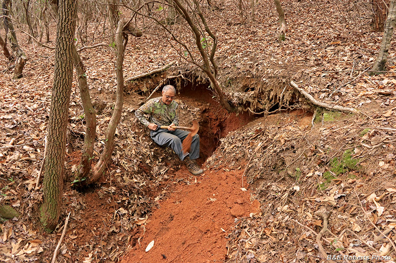 Tunnel_2_digging_out