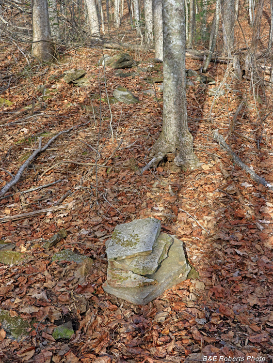 Stacked_rock_corner