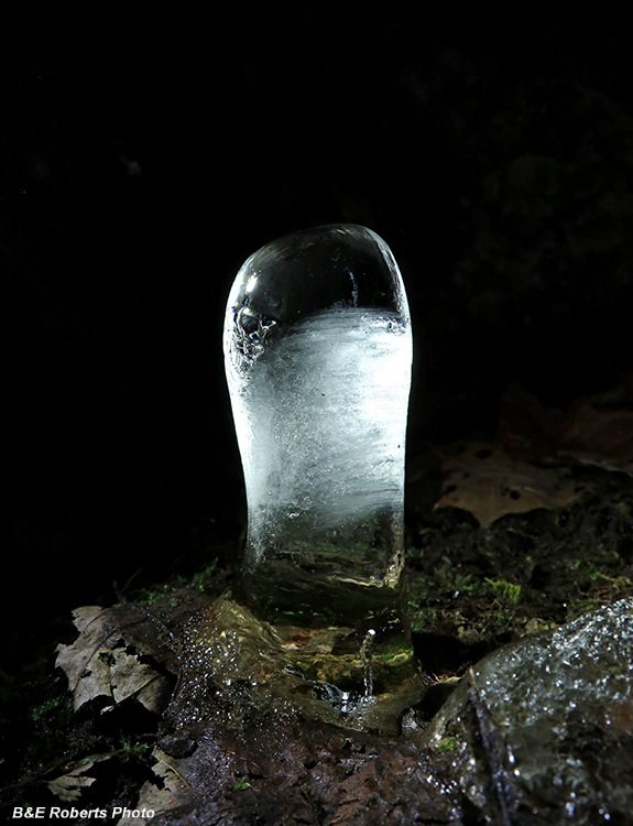 Ice_Stalagmite