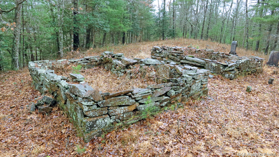 Holden_Cemetery