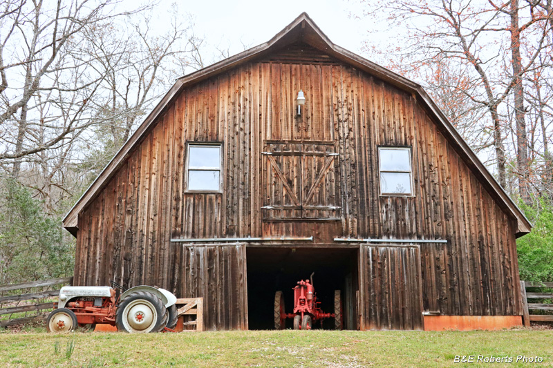 Barn