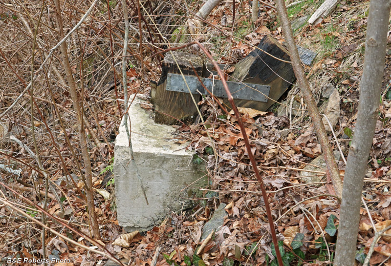 Waterwheel_Footing